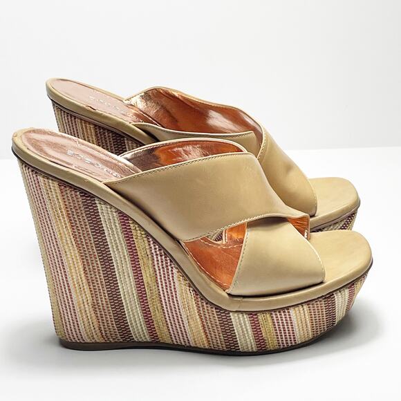 BCBGeneration Women's Platform Wedge Sandals Tan Vertical Stripe Mojave 9M NEW - Picture 1 of 9